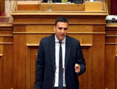 Β. Κικίλιας: «''Θηλιά'' για τους Έλληνες η γραβάτα του Αλέξη Τσίπρα»